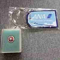 ANA 純正　社章　ピンバッジ ANA 純正 社章 ピンバッジ バゲージタグ F Amazon | ANA 全日空